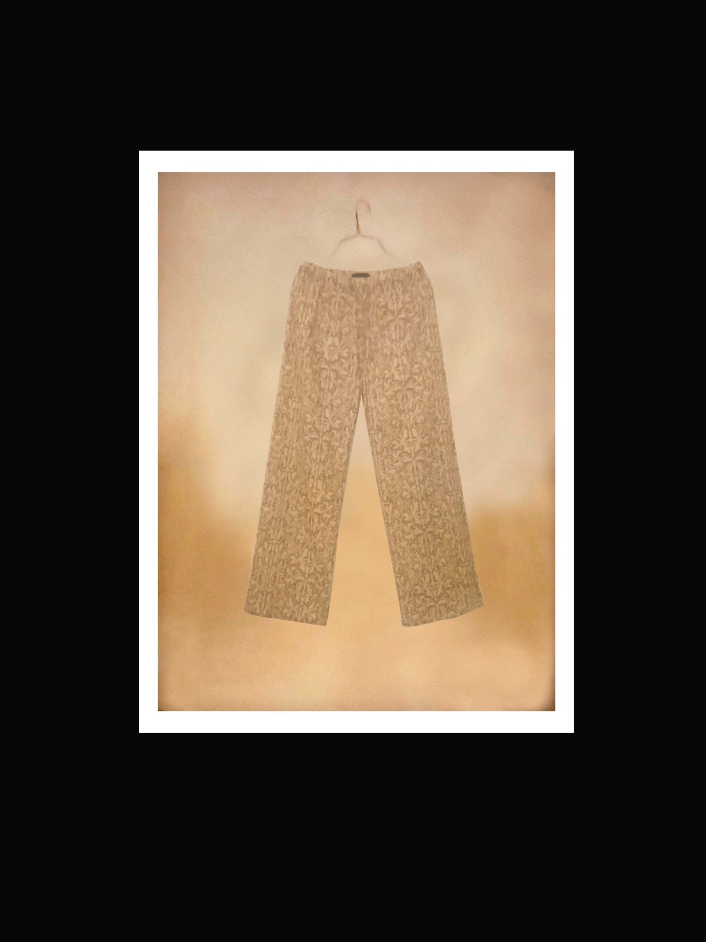 002_Poplin Floral Print Lounge Pants in Sand