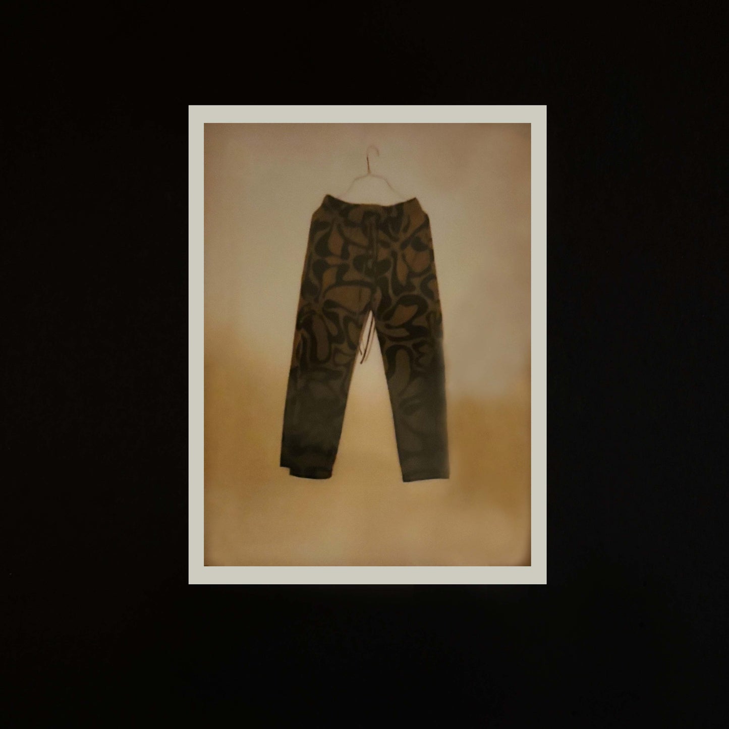 002_Poplin Floral Print Lounge Pants in Moss